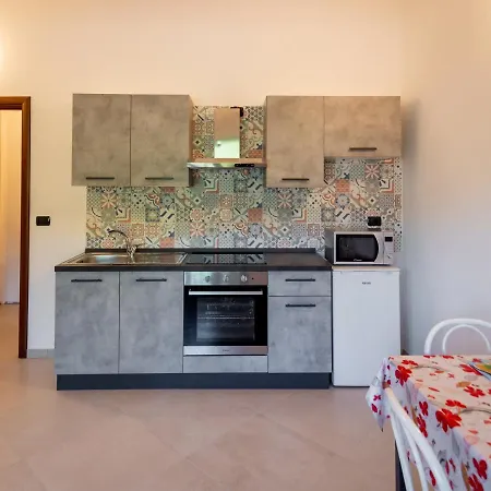 Veroalex Apartment *