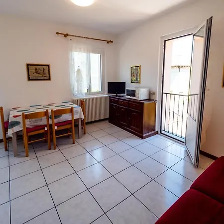 Veroalex Apartamento Abbadia Lariana