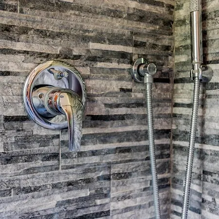 公寓 弗若拉克斯公寓 *