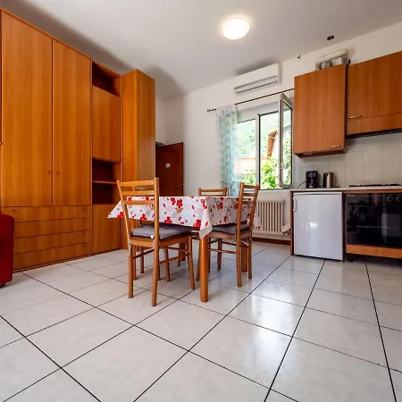 弗若拉克斯公寓 公寓 阿巴迪拉里纳